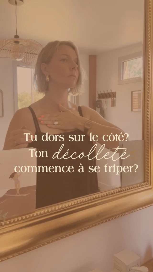 Le décolleté… ce lieu du cœur, de la douceur, du féminin.
Là où les tensions s’accrochent en silence.
Là où le temps marque, parfois, plus vite qu’ailleurs.

Ces gestes souvent oubliés sont pourtant les plus puissants pour sublimer l’ovale du visage, détendre les tensions et fascias, lisser le décolleté naturellement.

Masser le platysma — ce muscle fin qui relie le bas du visage au cœur du buste — draine et stimule la circulation, libère les tensions accumulées, raffermi le cou et lisse le décolleté.

Un rituel simple, sensoriel, profondément féminin 🌸 À intégrer dans vos soins du soir ou vos moments pour vous. 
Pour ma part, ces moments sont de vrais temps de méditation… je crois que ça se voit.☺️

#soinsconscients 
#soinsholistiques 
#slowcosmetique 
#facialistecorse 
#facialiste 
#beauteengagee 
#facemassage 
#automassage